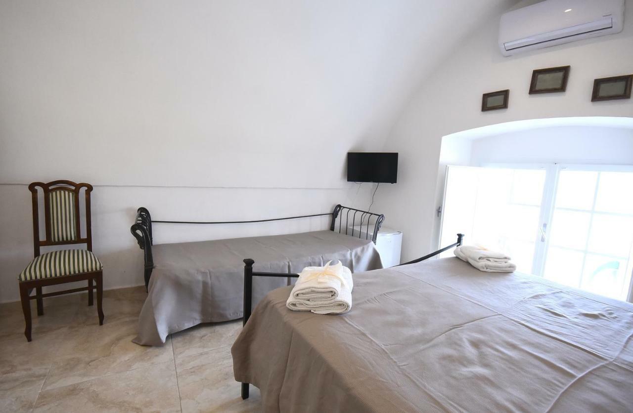 Ravenna Apartments กัลลีโปลี ภายนอก รูปภาพ