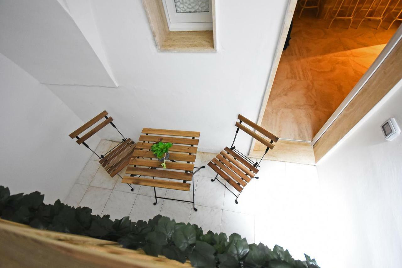 Ravenna Apartments กัลลีโปลี ภายนอก รูปภาพ