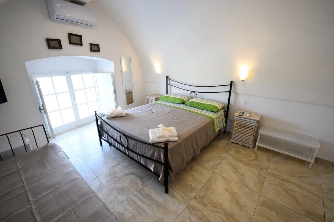 Ravenna Apartments กัลลีโปลี ภายนอก รูปภาพ