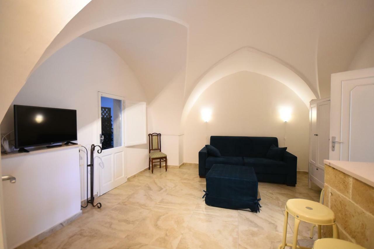 Ravenna Apartments กัลลีโปลี ภายนอก รูปภาพ